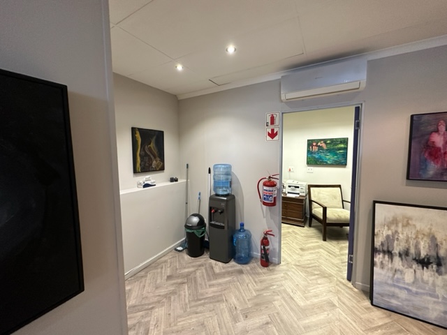 To Let commercial Property for Rent in Mowbray Western Cape